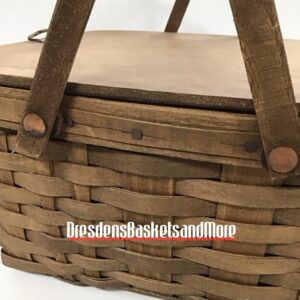 Longaberger 1981 Small Picnic w/ Wood Riser