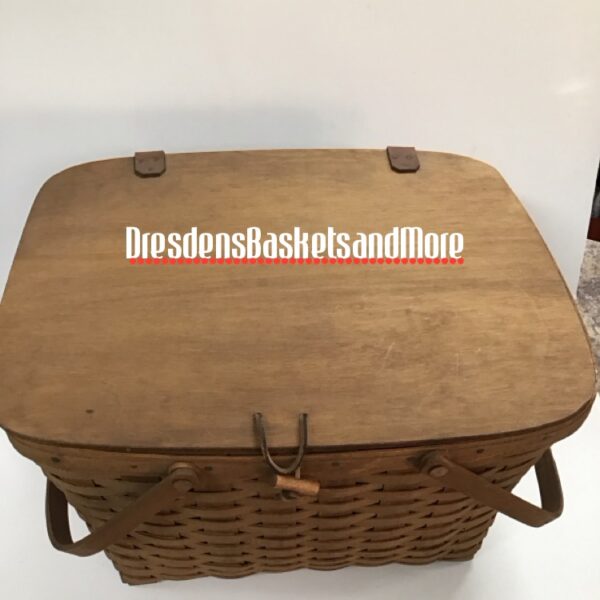 Longaberger 1982 Large Picnic Basket w/ Riser