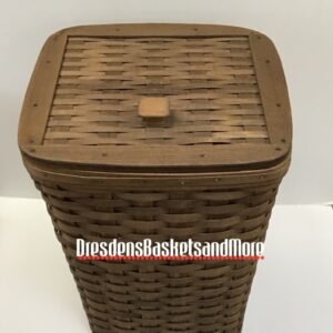 Longaberger 1981 Medium Hamper Basket*