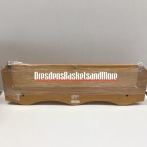 Classic Woven Panel/Oak Shelf w/ Peg Hooks 24"