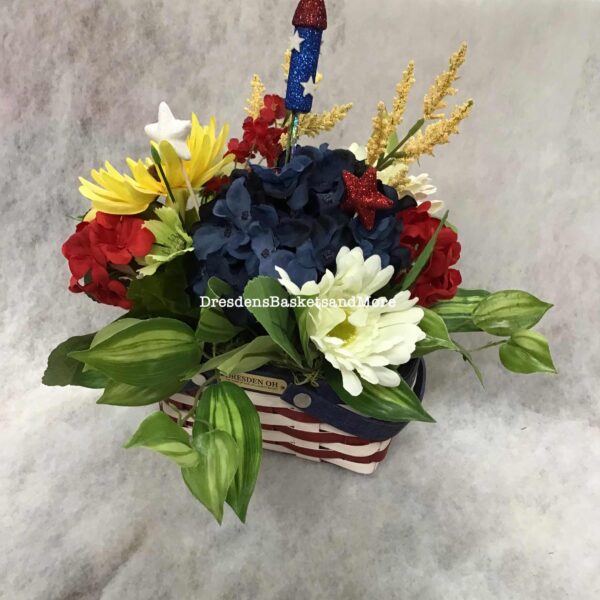 Floral Insert For The 2025 Dresden Basket Red, White & Blue #103