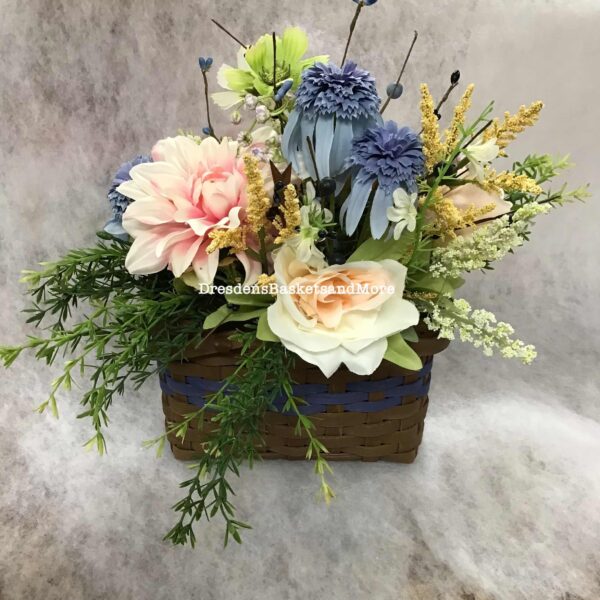 Floral Insert For The 2025 America's Basket Festival Basket #108
