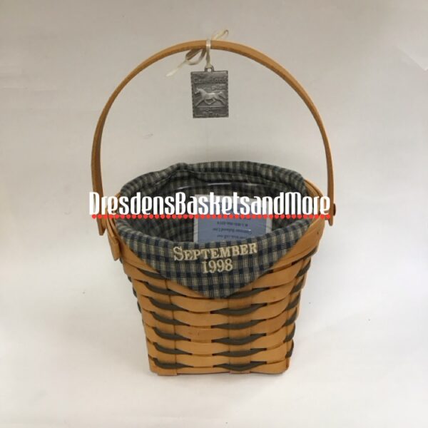 Longaberger 1998 Barn Raising Basket Combo w/ Tie On