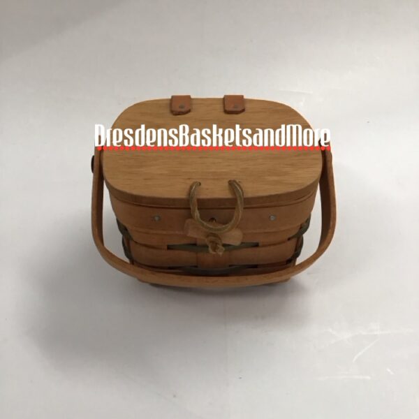 Longaberger 1990 St Patrick’s Shamrock Basket w/ Protector