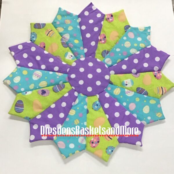 Table Topper Small Easter Eggs