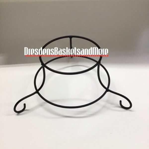 WI Wreath Basket Stand