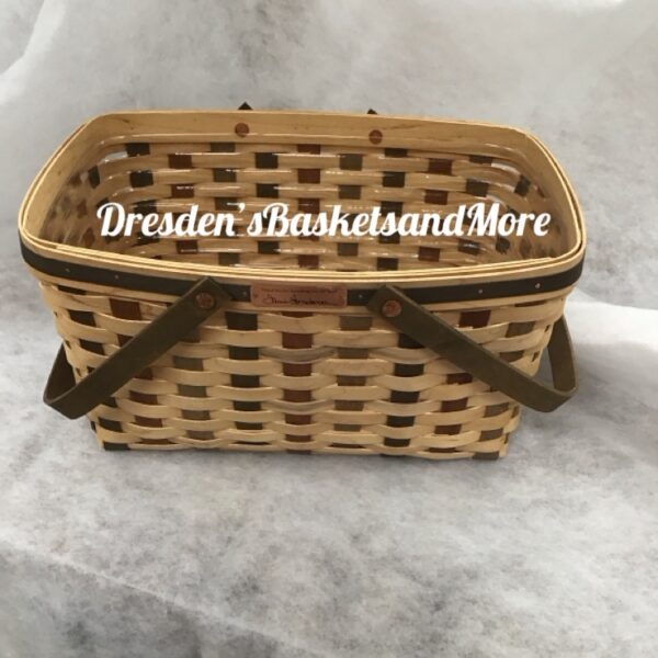 American Craft Traditions Medium Market 25th Longaberger Bee Basket w/Protector