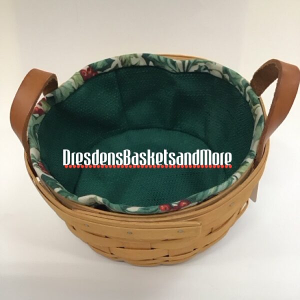 Button Cloth Liner Ivy With American Holly Trim