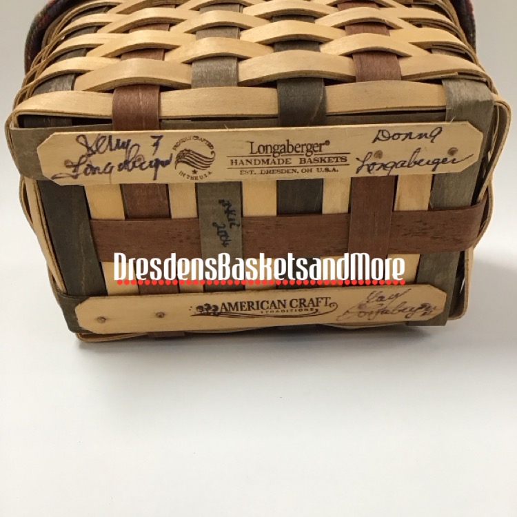 Longaberger 2006 Bee Basket w/ Protector, Liner, Handle Tie & Lid SIGNED