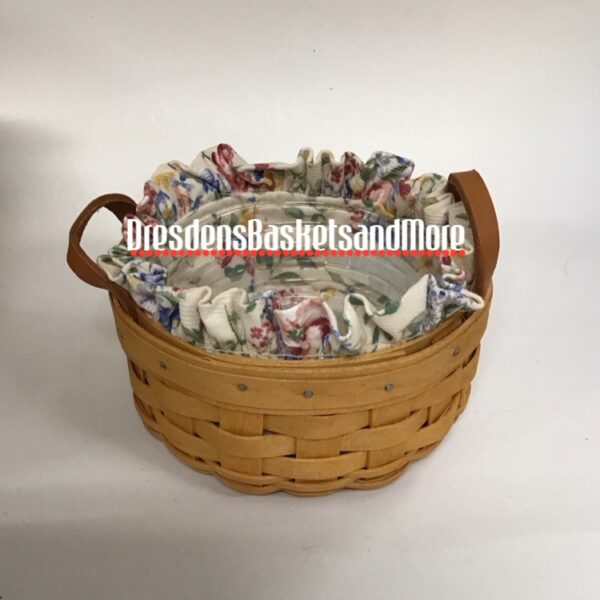 Longaberger 2002 Classic Saffron Basket Combo