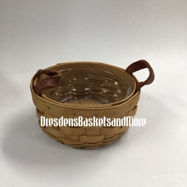 Longaberger 2003 Saffron Basket w/ Protector