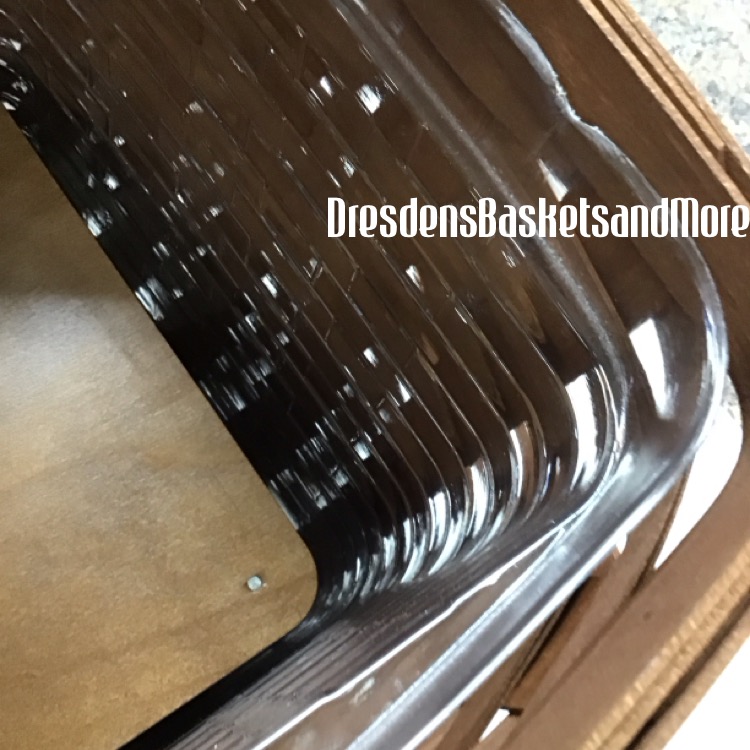 Longaberger 2007 Rich Brown Large Picnic Basket w/ Protector & Riser*See Photos*