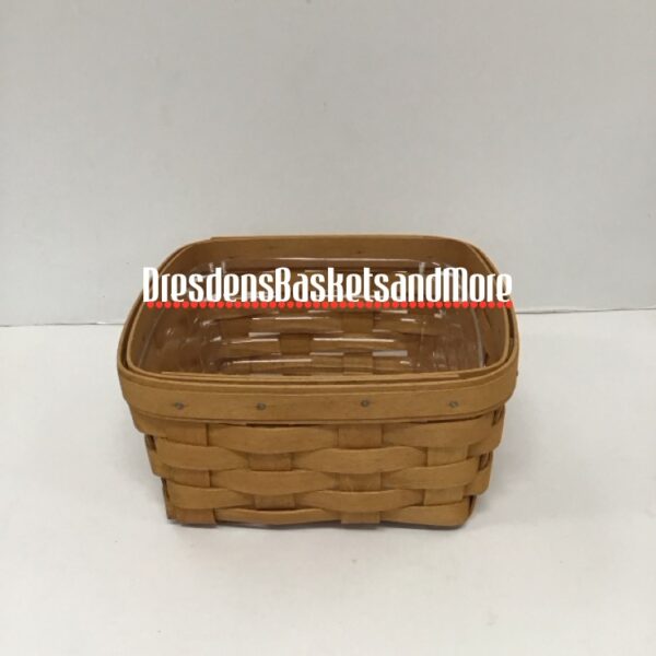 Longaberger 2008 Warm Brown Medium Berry Basket w/ Protector