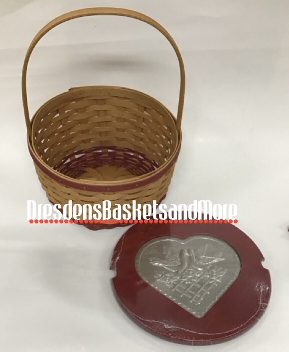 Longaberger 2006 Be My Valentine Basket w/ Woodcrafts Lid