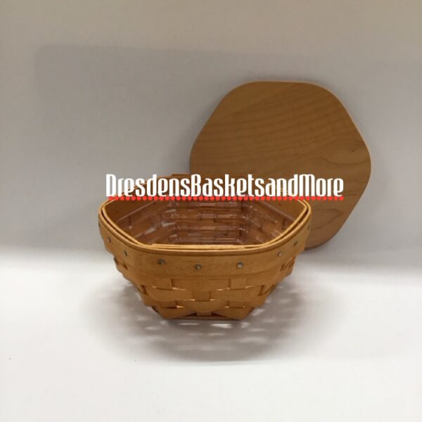 Longaberger 2001 Sage Basket w/ Protector & Lid*