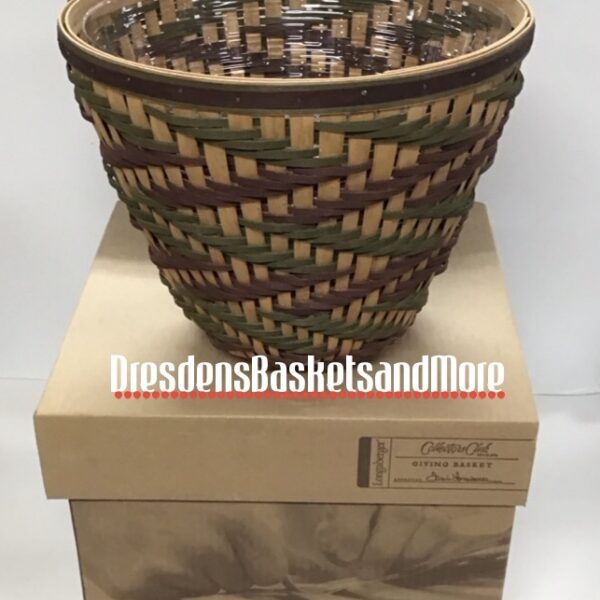 Longaberger 2006 Collectors Club Giving Basket w/ Protector