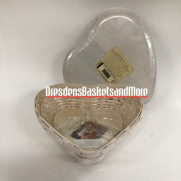 Longaberger 2005 Sweetest Heart Basket w/ Divided Protector & Woodcrafts Lid