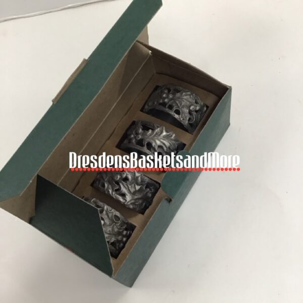 Longaberger American Holly Pewter Napkin Rings NIB