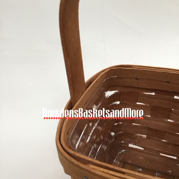 Longaberger 1990 Small Peg Basket w/ Protector*