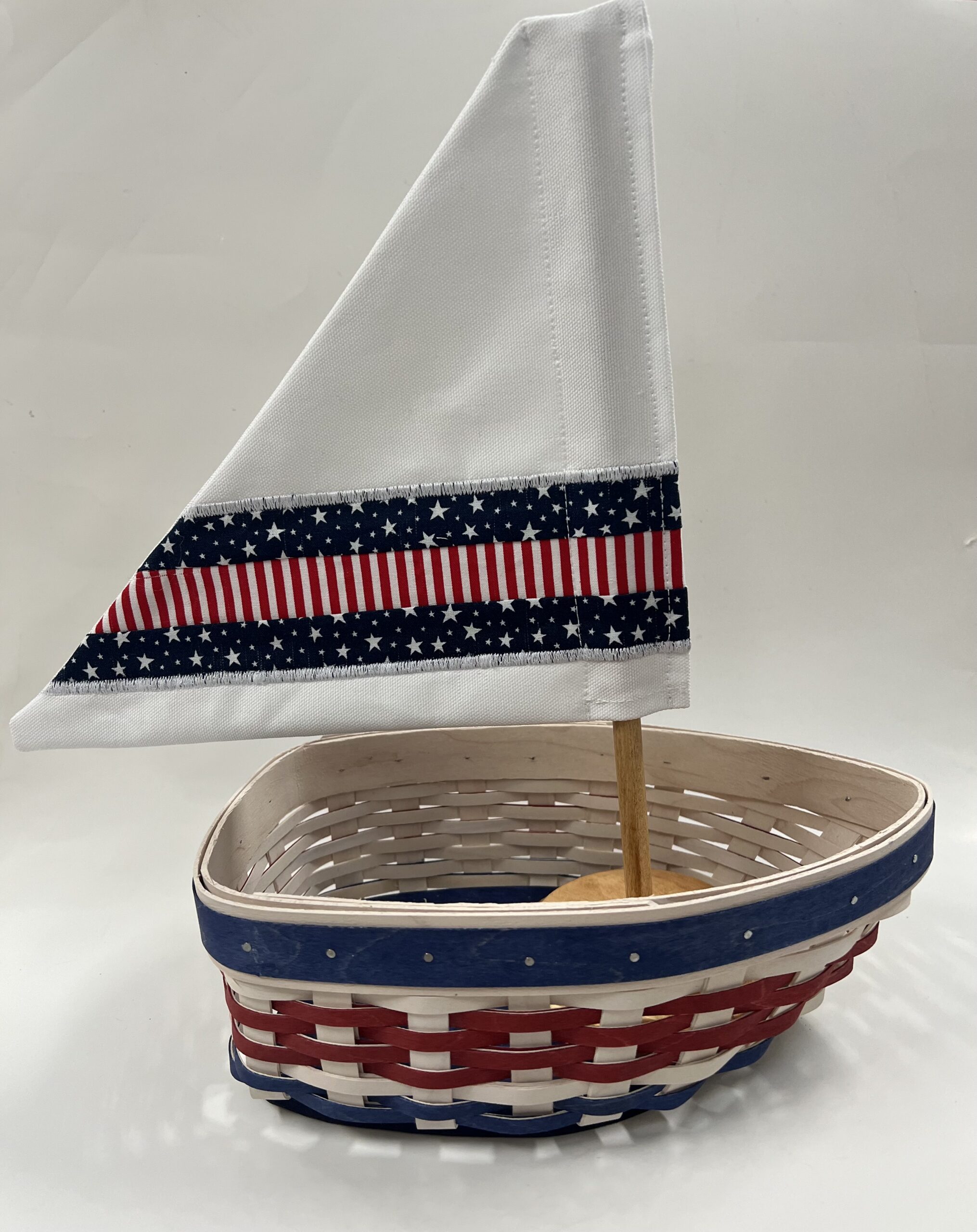 Sail With Stand White & Striped