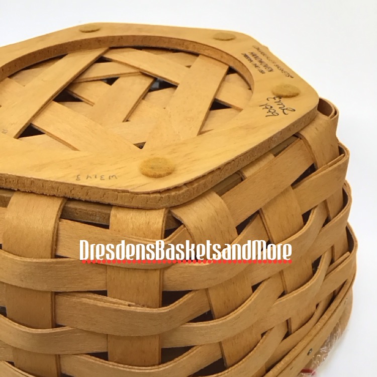 Longaberger 2000 8” Generations Basket w/ Protector & Lid*